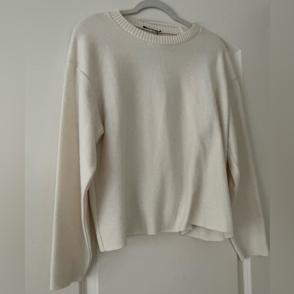 NWT Zara Cream Soft Crew Neck Sweater - Picture 3 of 10